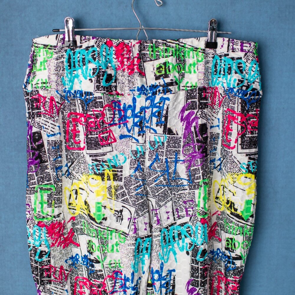 Love Star Graffiti Style Scrunch Butt Women's 3XL Leggings - Picture 2 of 6